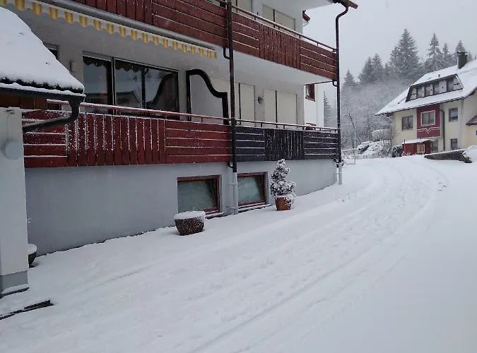 Rita * فرودنستاد